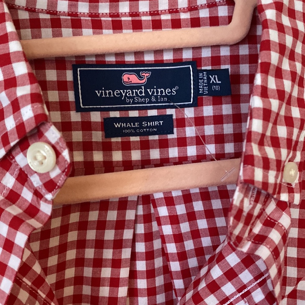 Vineyard vines plaid gingham shirt boys XL (18)  great for Easter